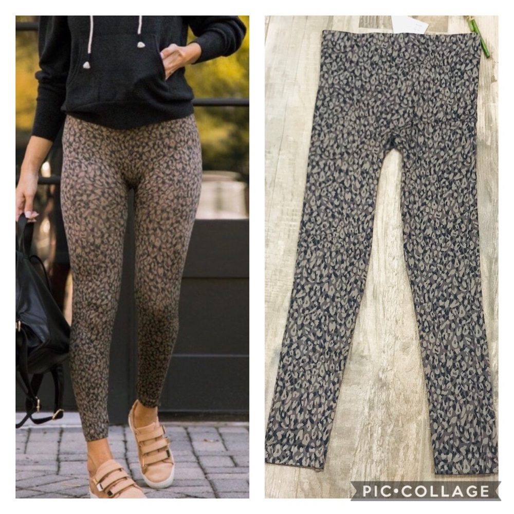Spanx NWT Leopard seamless leggings Sz XS